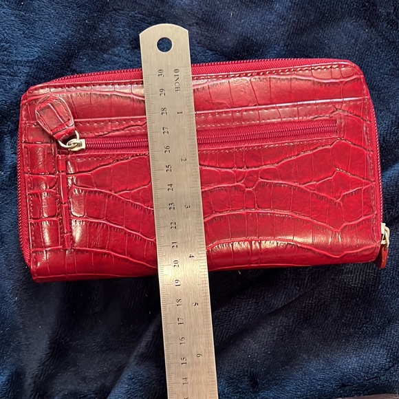 RED CROC EMBOSSED WALLET - Picture 13 of 13